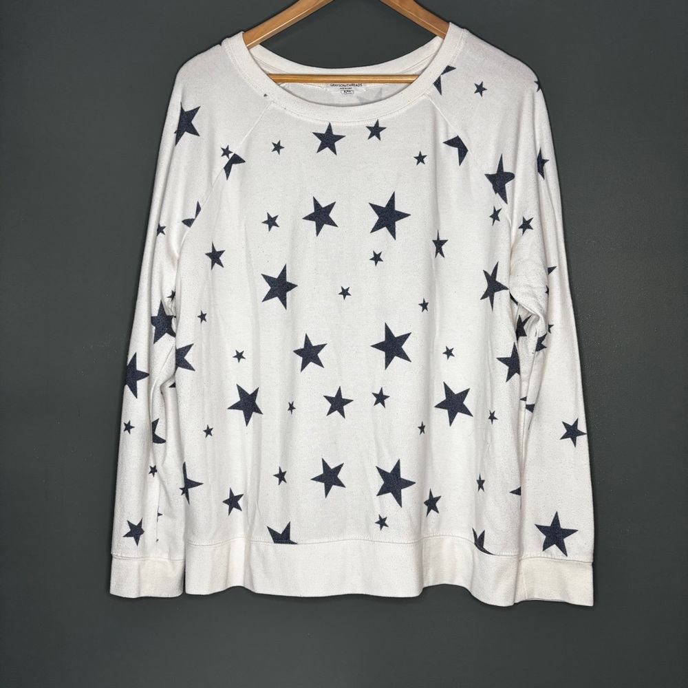 Grayson Threads White Pullover with Navy Star Pri… - image 1